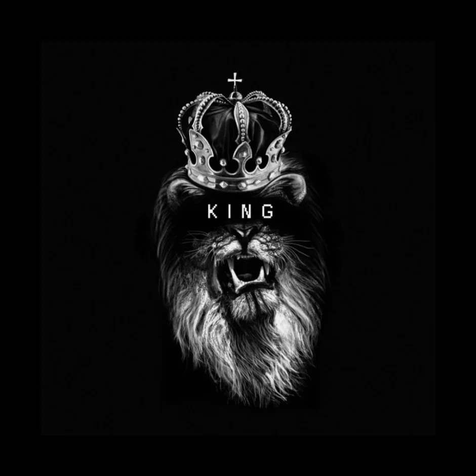 Лион Кинг с короной