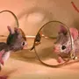 Картинка две мыши в кепках
