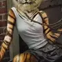 Женщина тигрица